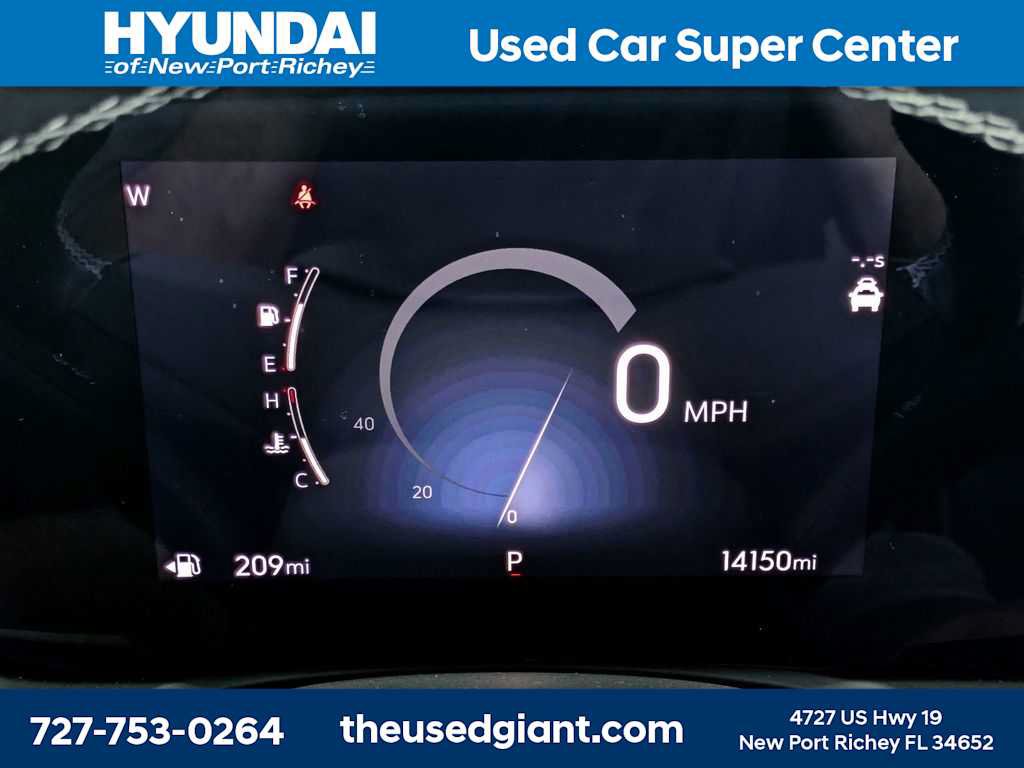 Used 2024 Buick Encore GX Avenir w/ Avenir Convenience Package AWD/4WD image 39