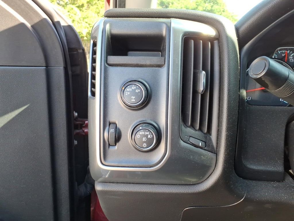 Used 2014 Chevrolet Silverado 1500 LT image 18