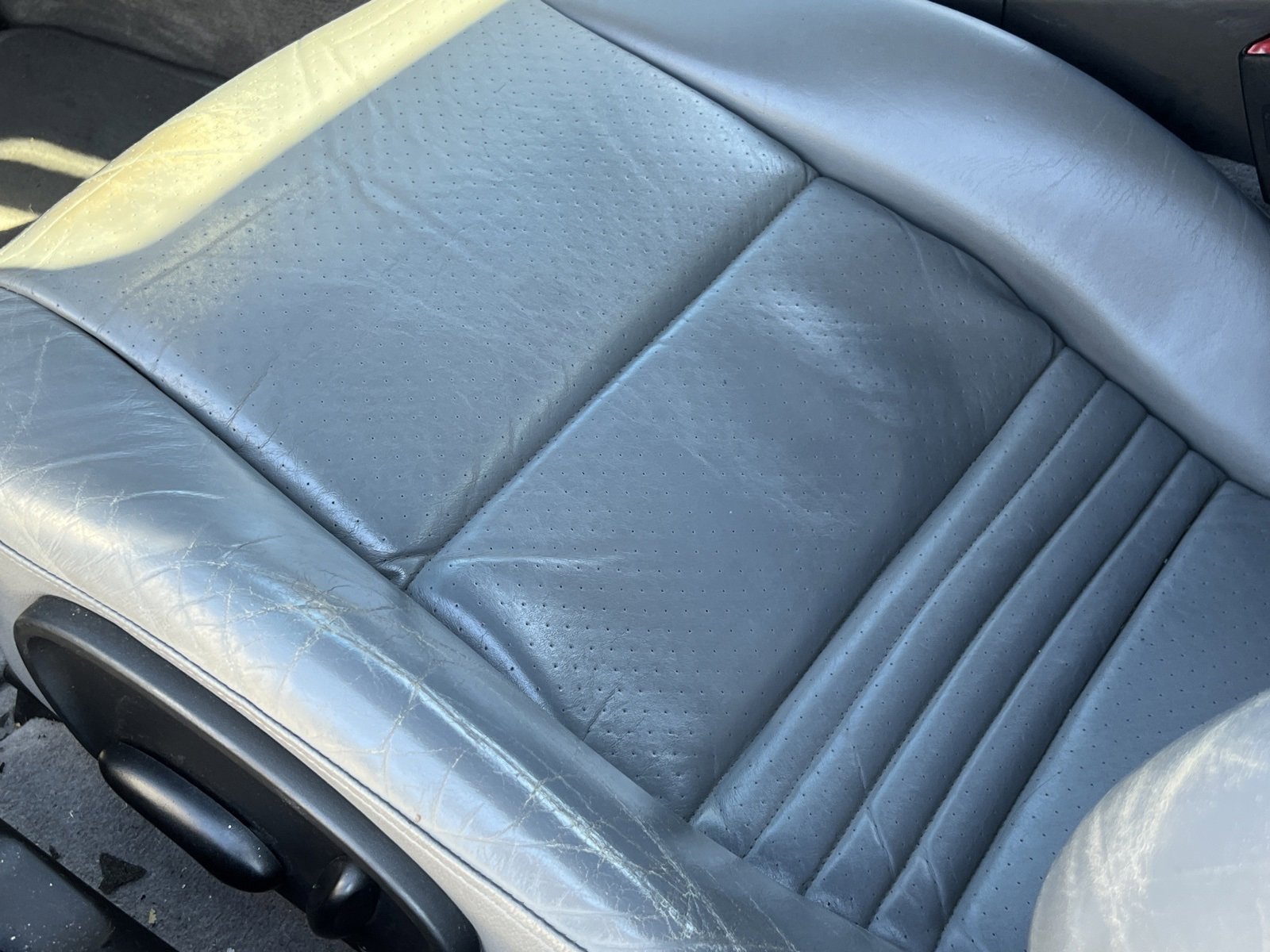 Used 2003 Porsche Boxster image 26