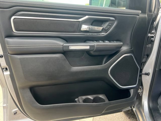 Used 2023 RAM 1500 Laramie AWD/4WD image 13