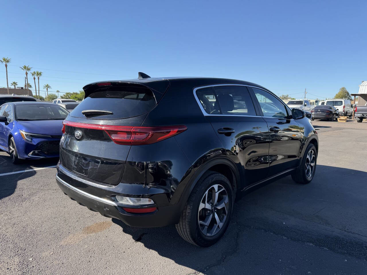 Used 2021 Kia Sportage LX image 11