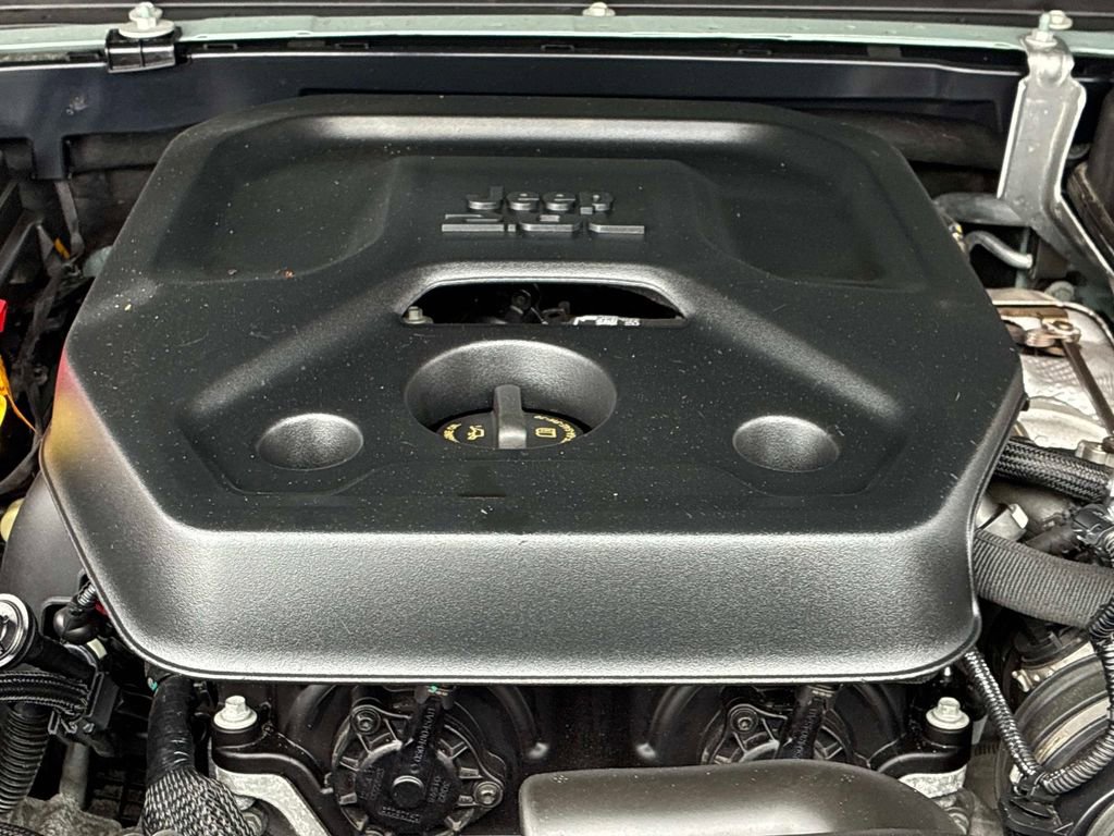 Used 2023 Jeep Wrangler Unlimited w/ Convenience Group image 23