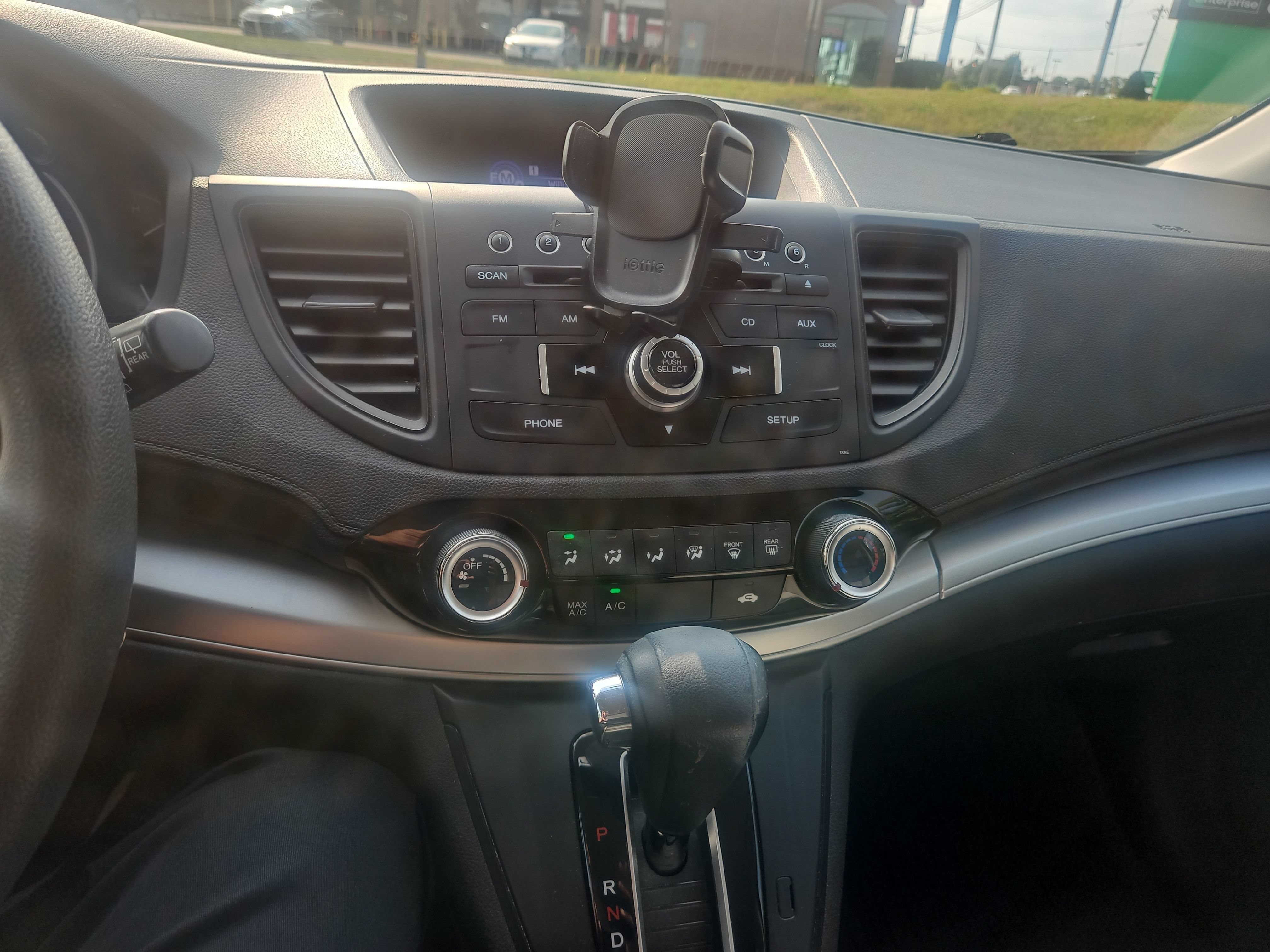 Used 2016 Honda CR-V SE image 2