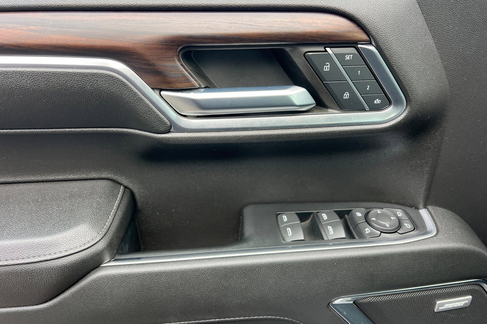 Used 2023 GMC Sierra 1500 SLT w/ SLT Premium Package image 12