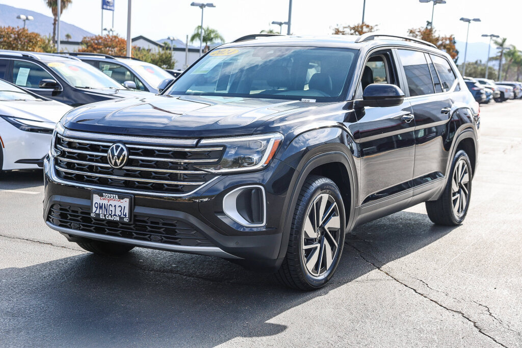 Used 2024 Volkswagen Atlas SE FWD image 21