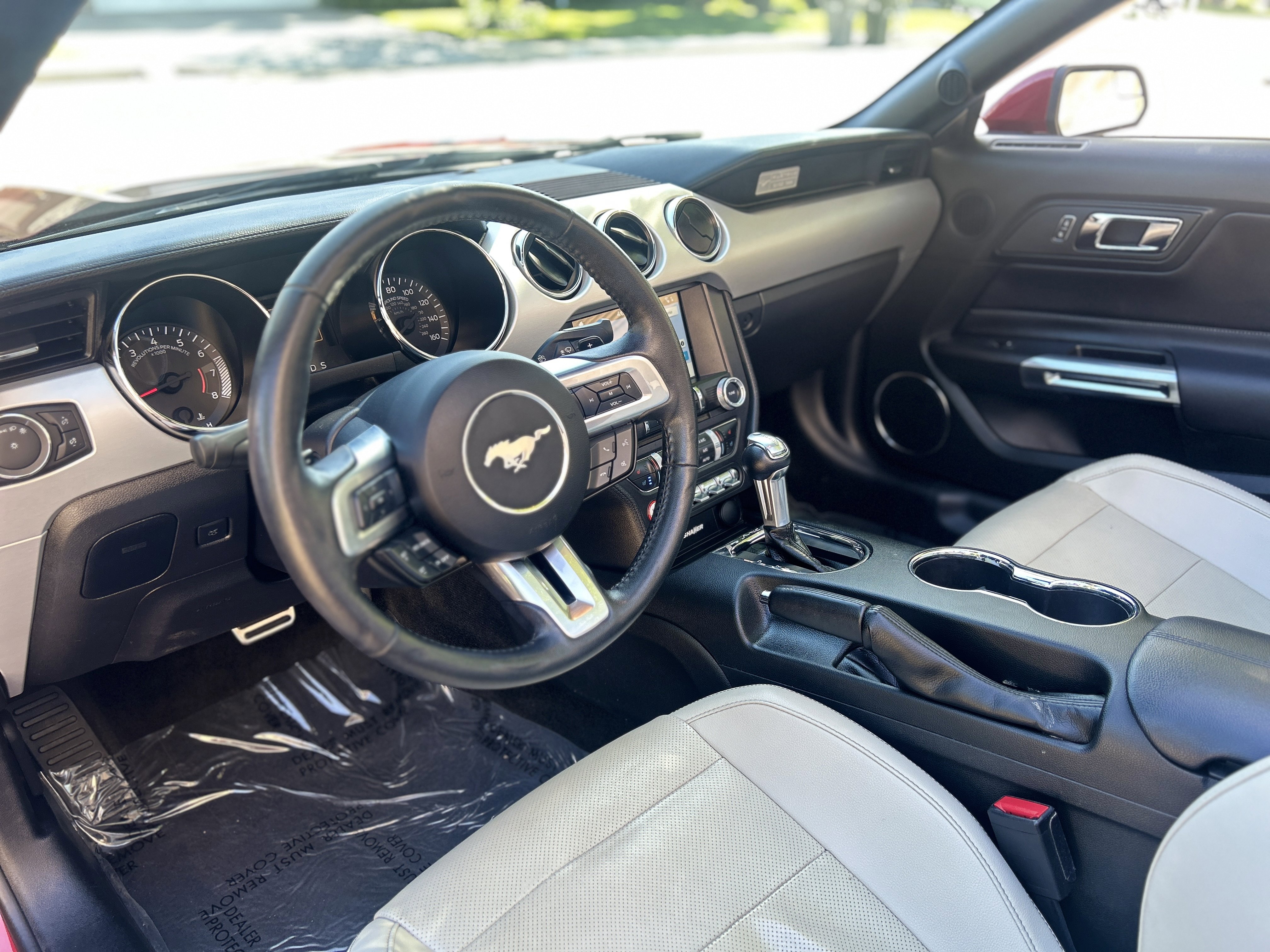 Used 2017 Ford Mustang GT Premium image 6