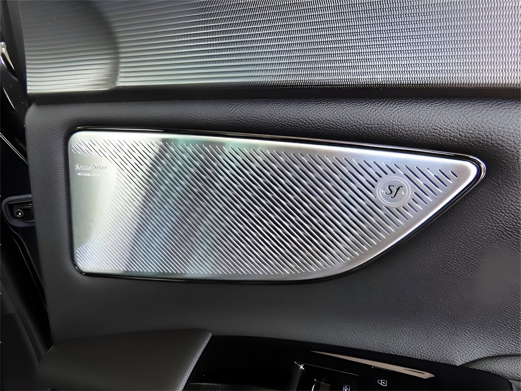 New 2024 Maserati Grecale GT image 16