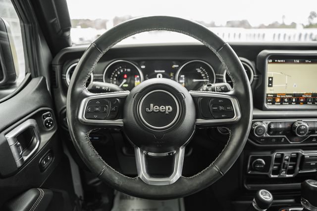 Used 2023 Jeep Wrangler Unlimited Sahara w/ Cold Weather Group AWD/4WD image 39