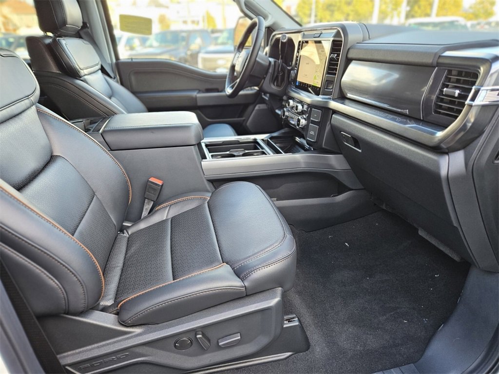 New 2025 Ford F350 Lariat w/ Lariat Ultimate Package image 11