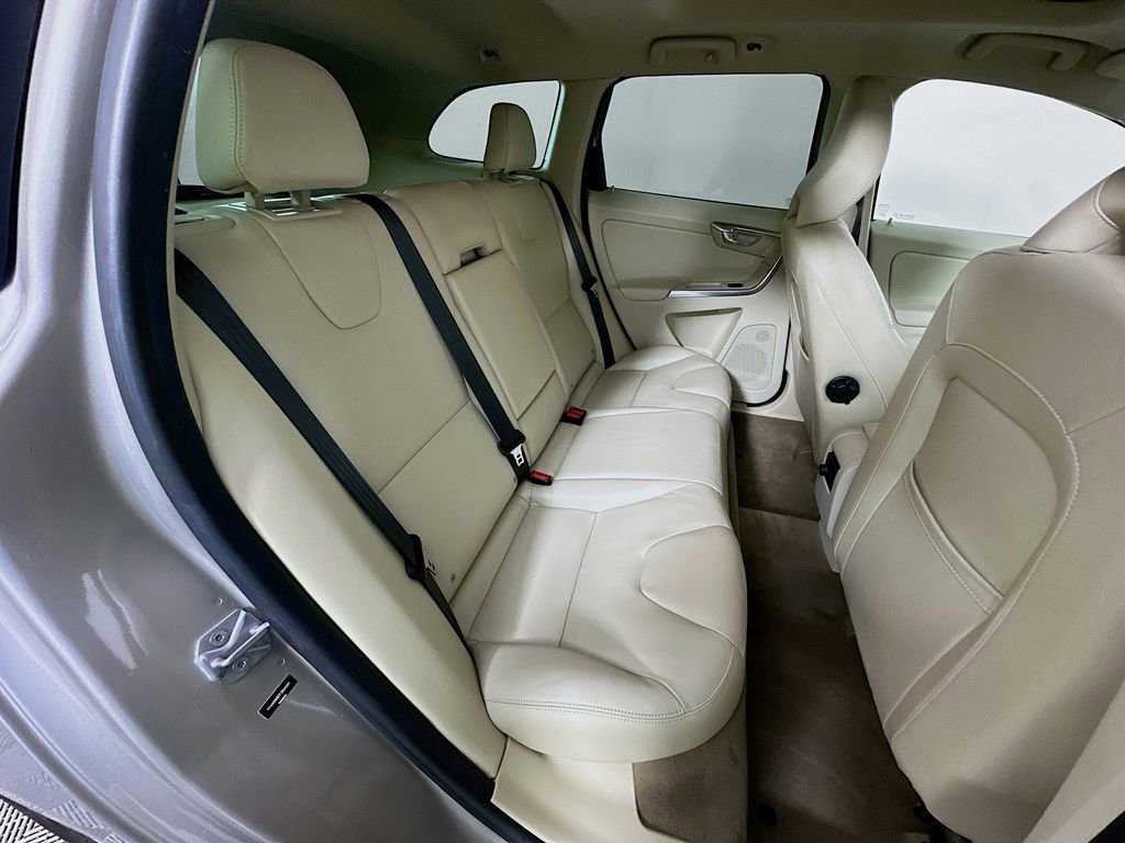 Used 2015 Volvo XC60 T5 Premier FWD image 26