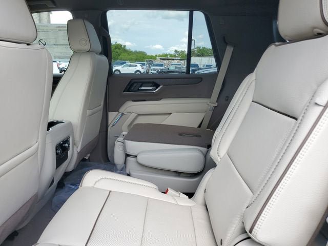 New 2026 GMC Yukon Denali RWD image 11