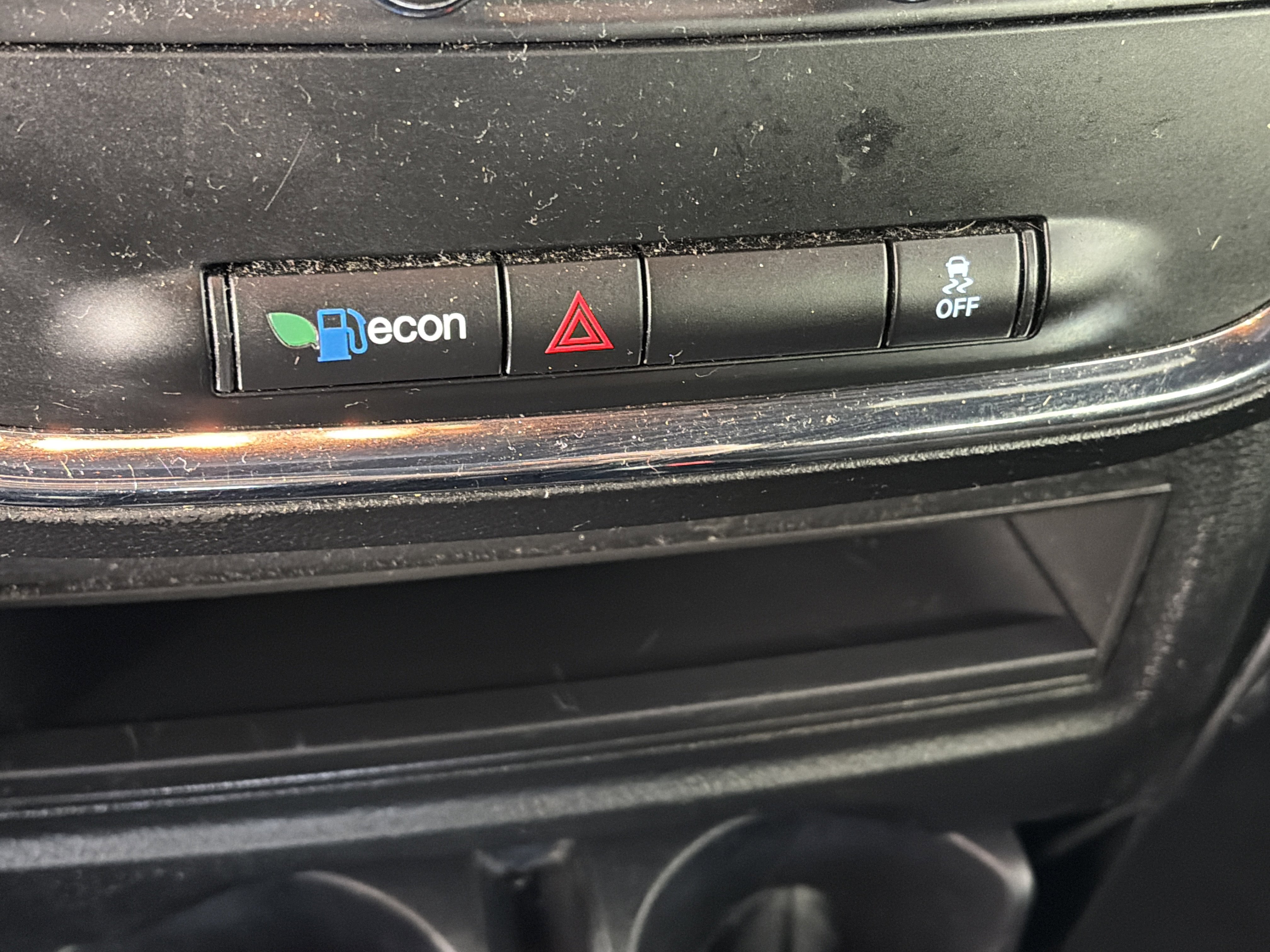 Used 2018 Dodge Grand Caravan SE image 21