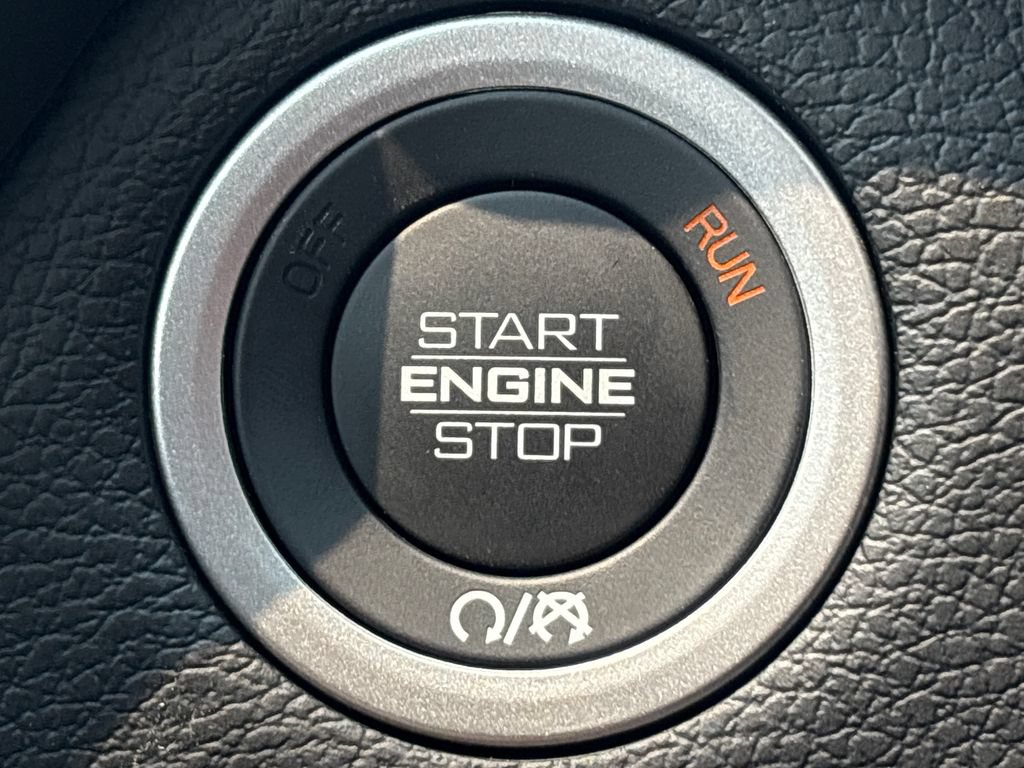 New 2026 RAM 3500 Big Horn AWD/4WD image 10