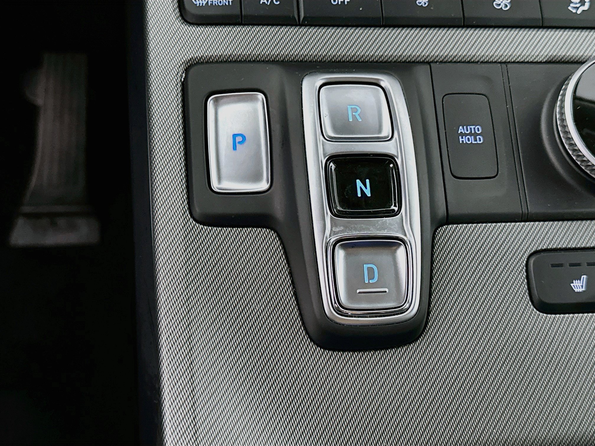 Used 2025 Hyundai Palisade SEL FWD image 25