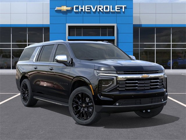 New 2026 Chevrolet Suburban Premier image 7