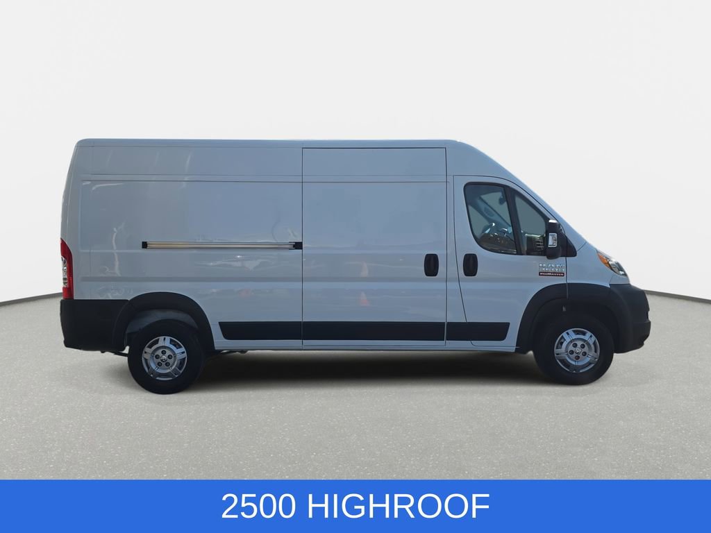 Used 2022 RAM ProMaster 2500 w/ Premium Convenience Group image 4