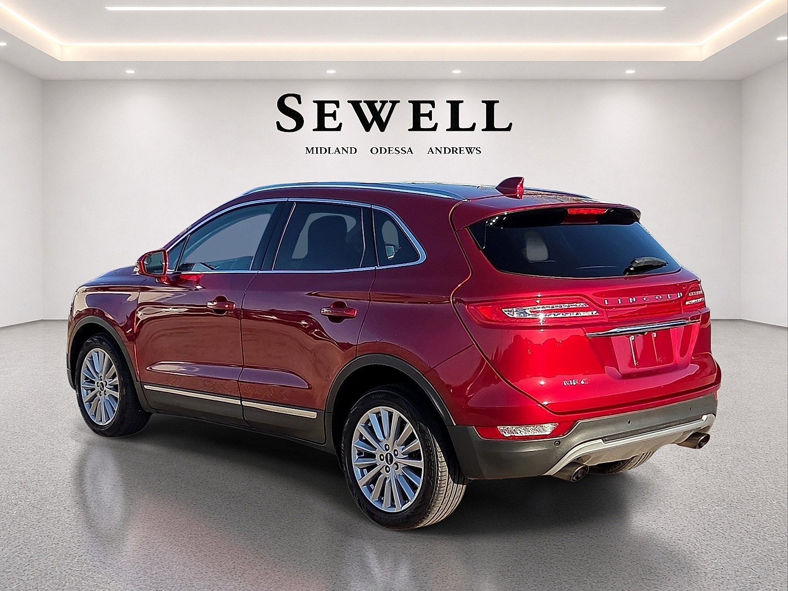 Used 2019 Lincoln MKC Premiere FWD image 3