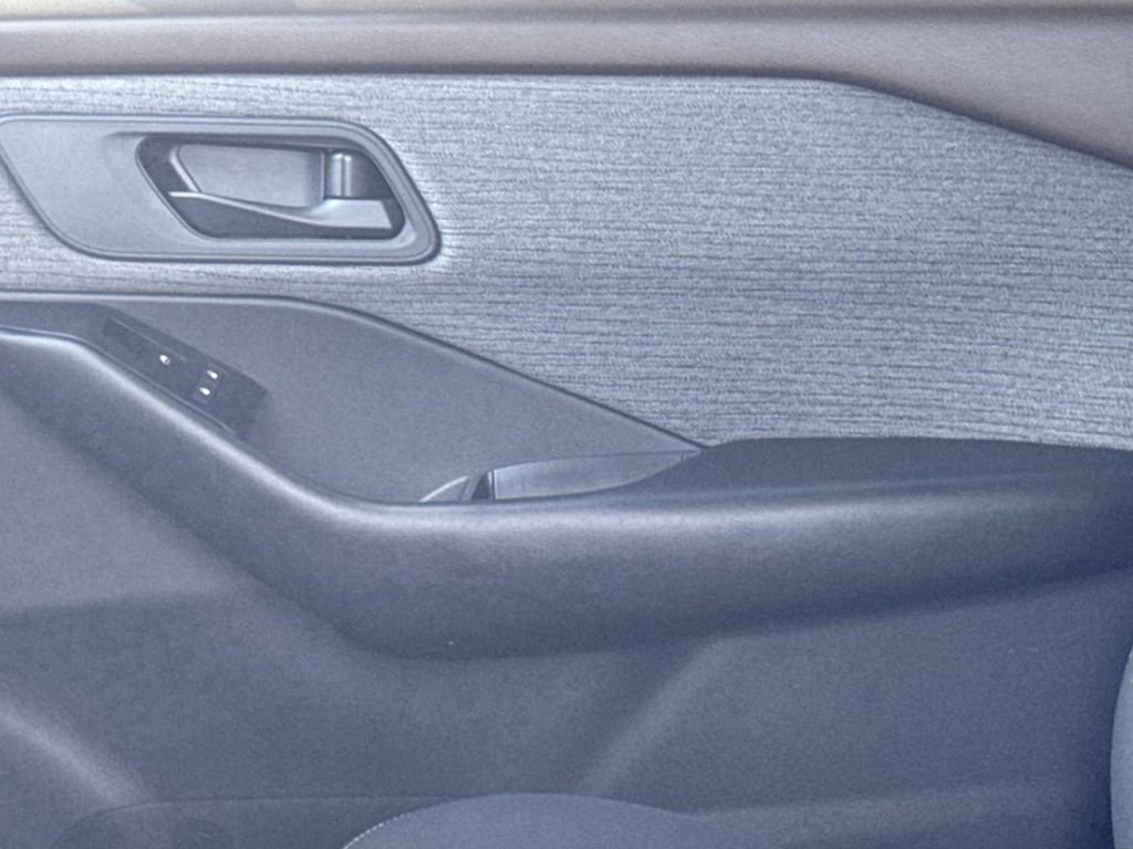 Certified 2023 Nissan Rogue S image 20