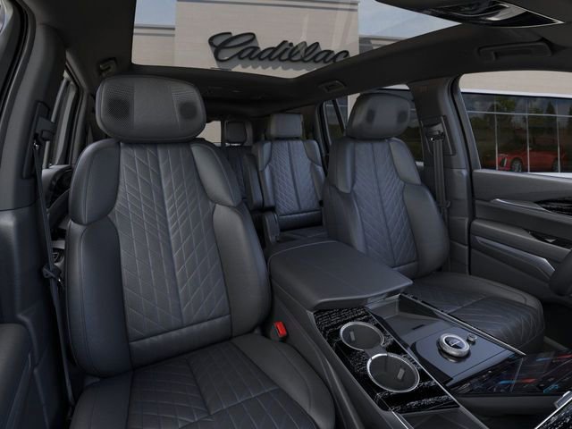New 2025 Cadillac Escalade IQ Luxury 1 w/ LPO, Radiant Package image 16