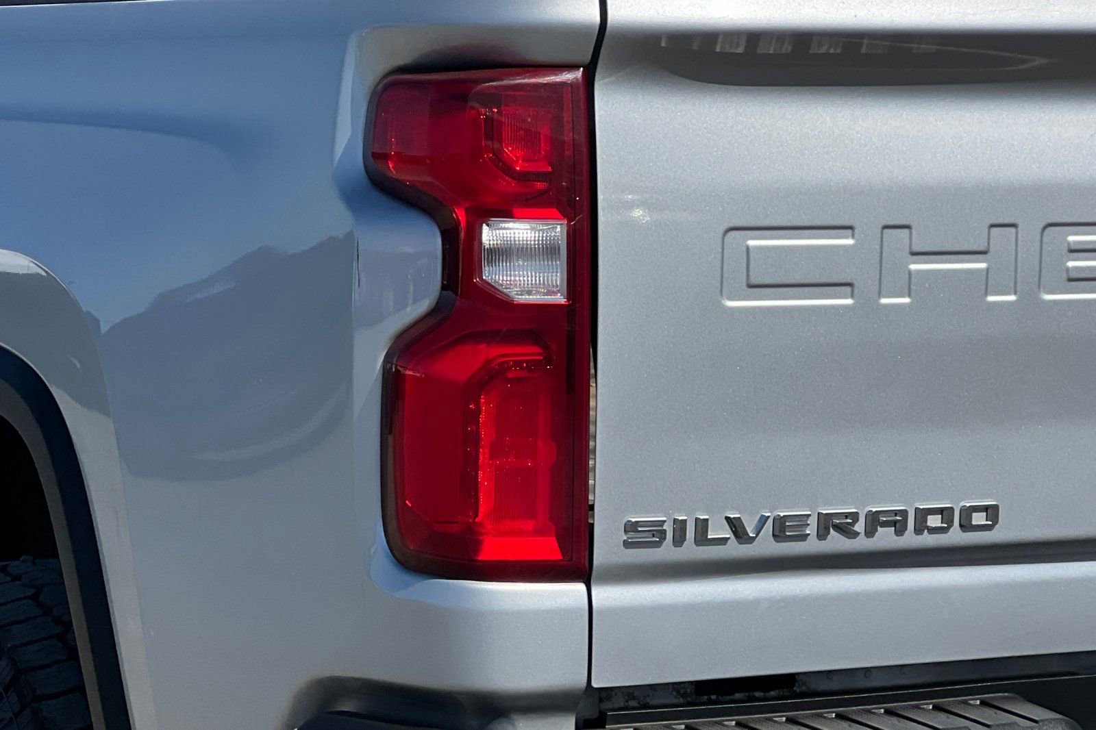 Used 2021 Chevrolet Silverado 3500 High Country w/ Z71 Off-Road Package AWD/4WD image 47