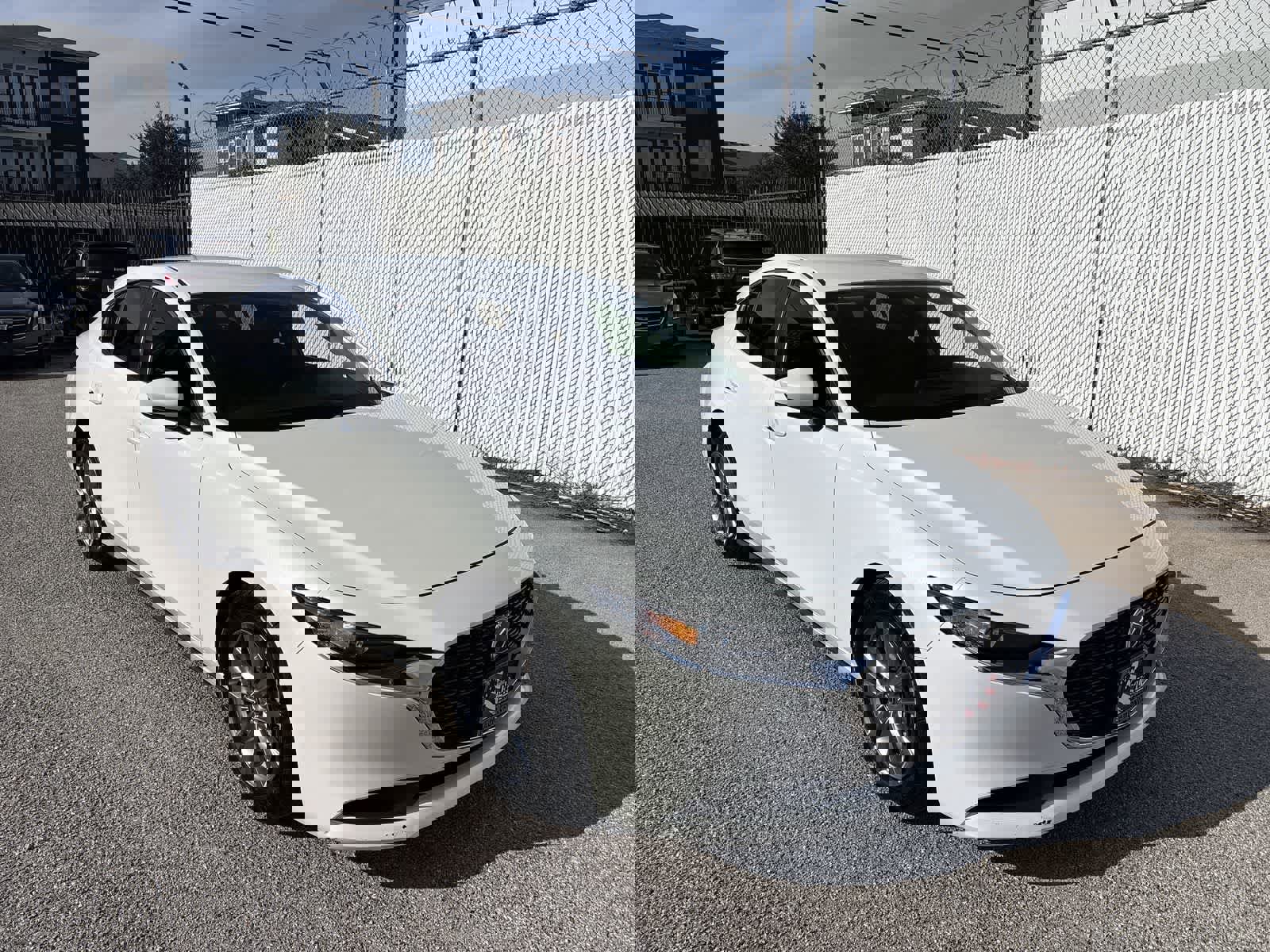 Used 2020 MAZDA MAZDA3 Sedan image 23