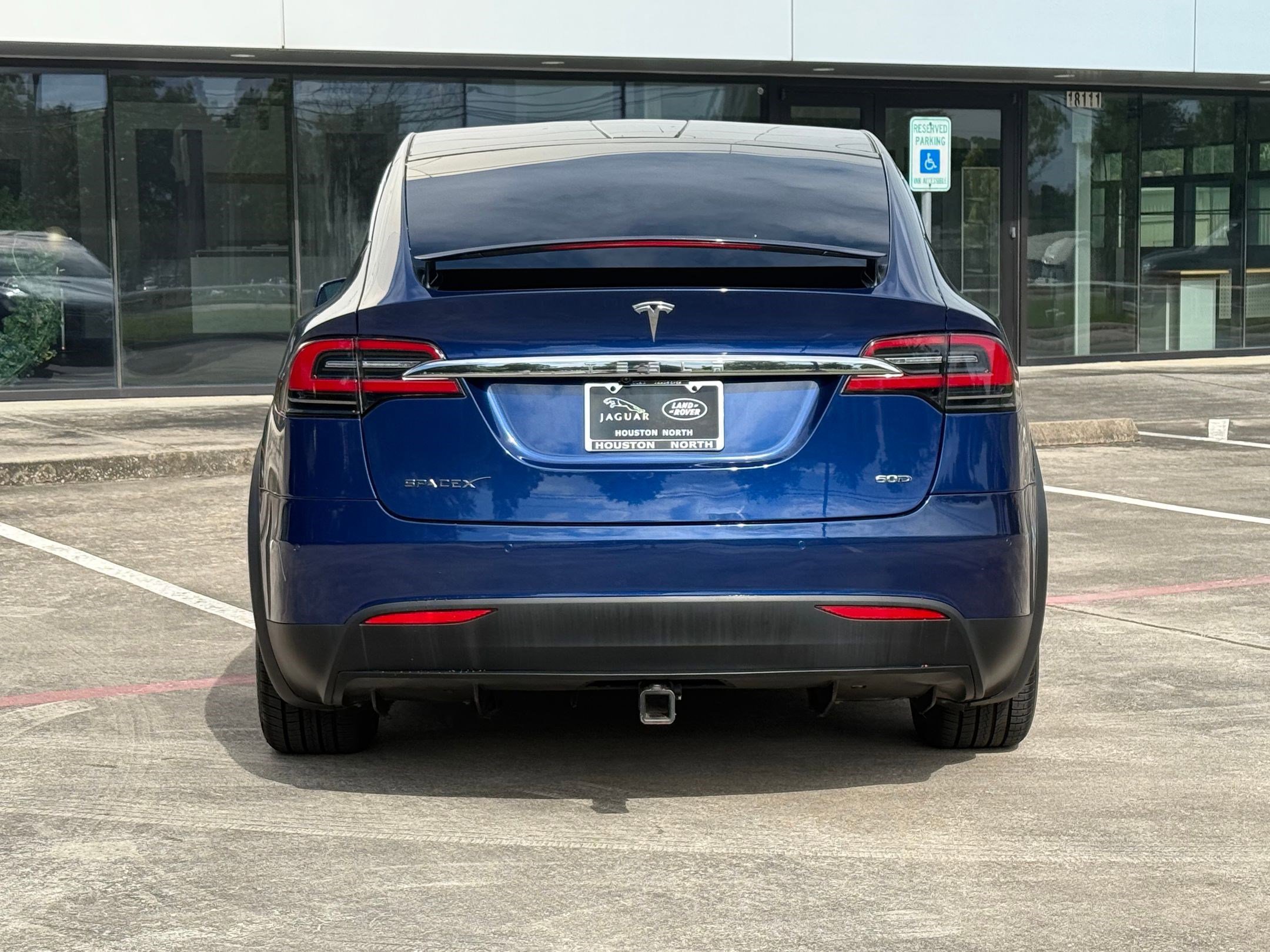 Used 2016 Tesla Model X 60D image 10