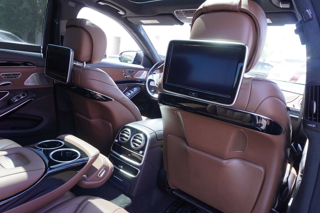 Used 2016 Mercedes-Benz S 600 image 10