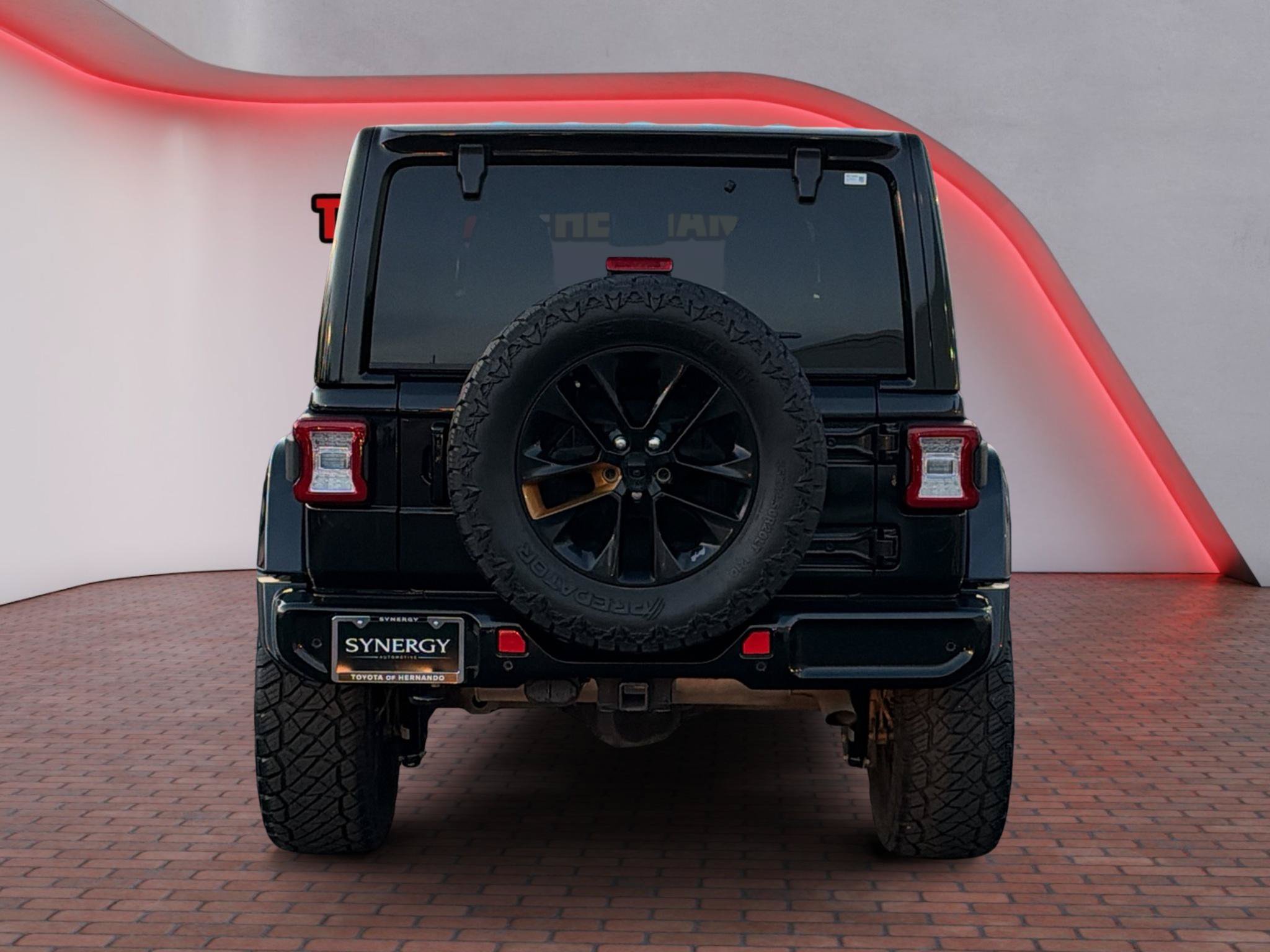 Used 2021 Jeep Wrangler Unlimited Sahara AWD/4WD image 7