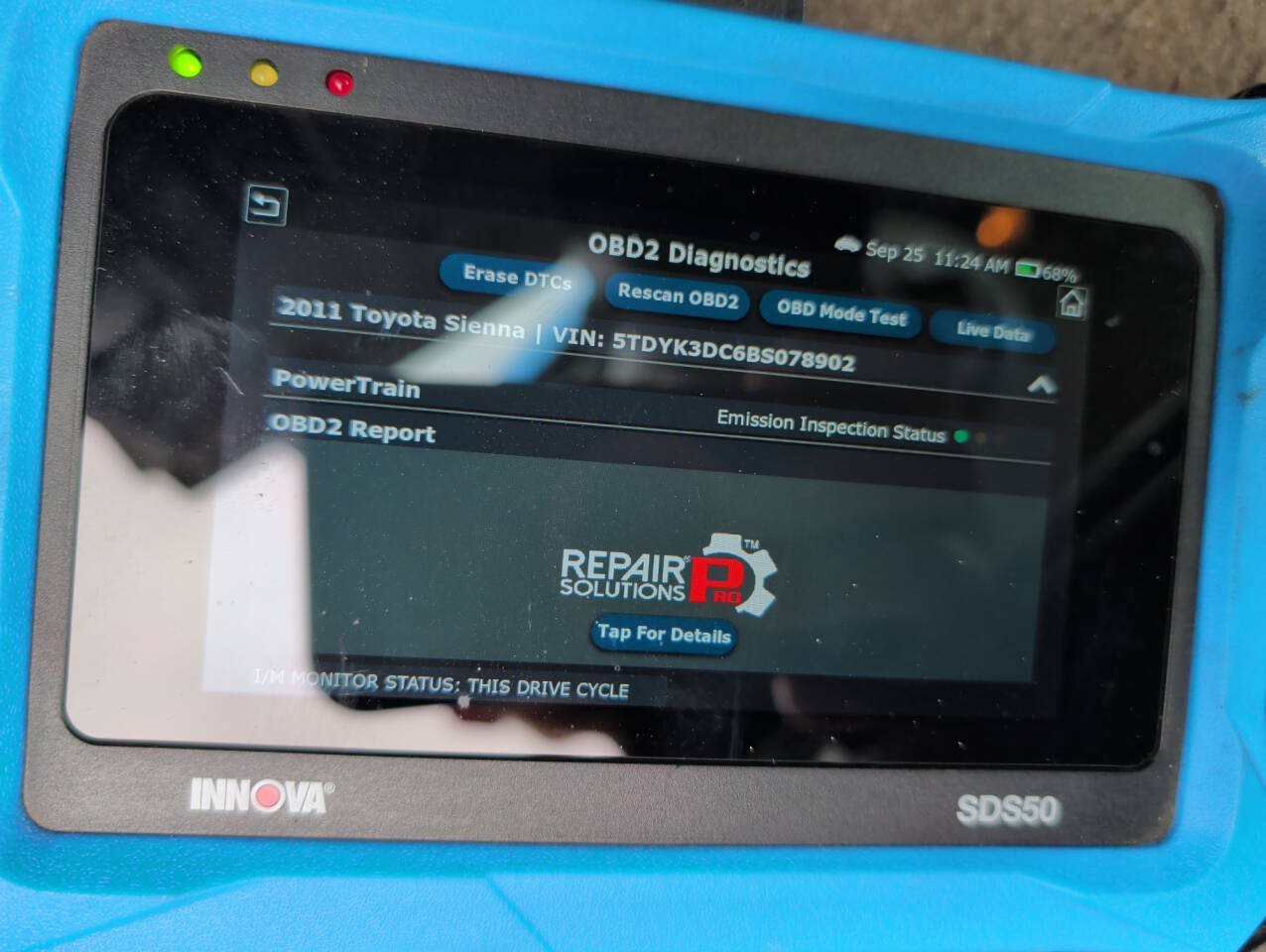 Used 2011 Toyota Sienna XLE w/ Entertainment Pkg FWD image 39