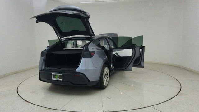 Used 2026 Tesla Model Y Long Range image 73