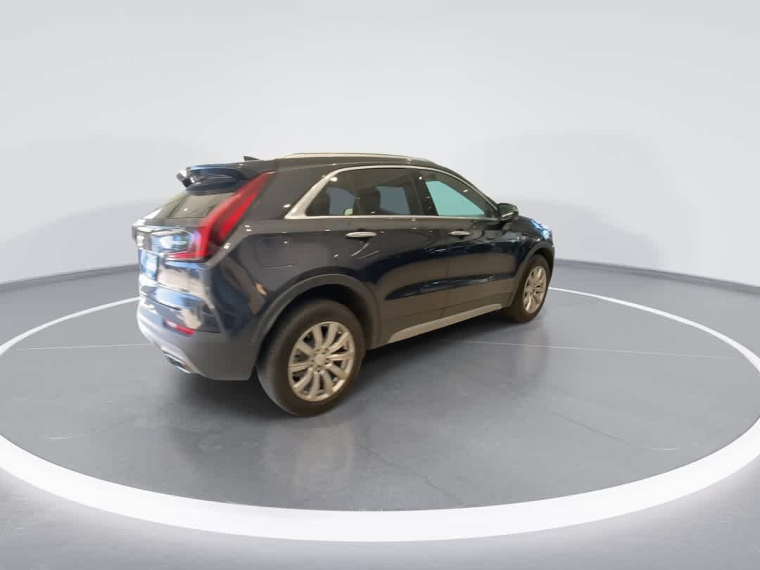 Used 2023 Cadillac XT4 Premium Luxury AWD/4WD image 8