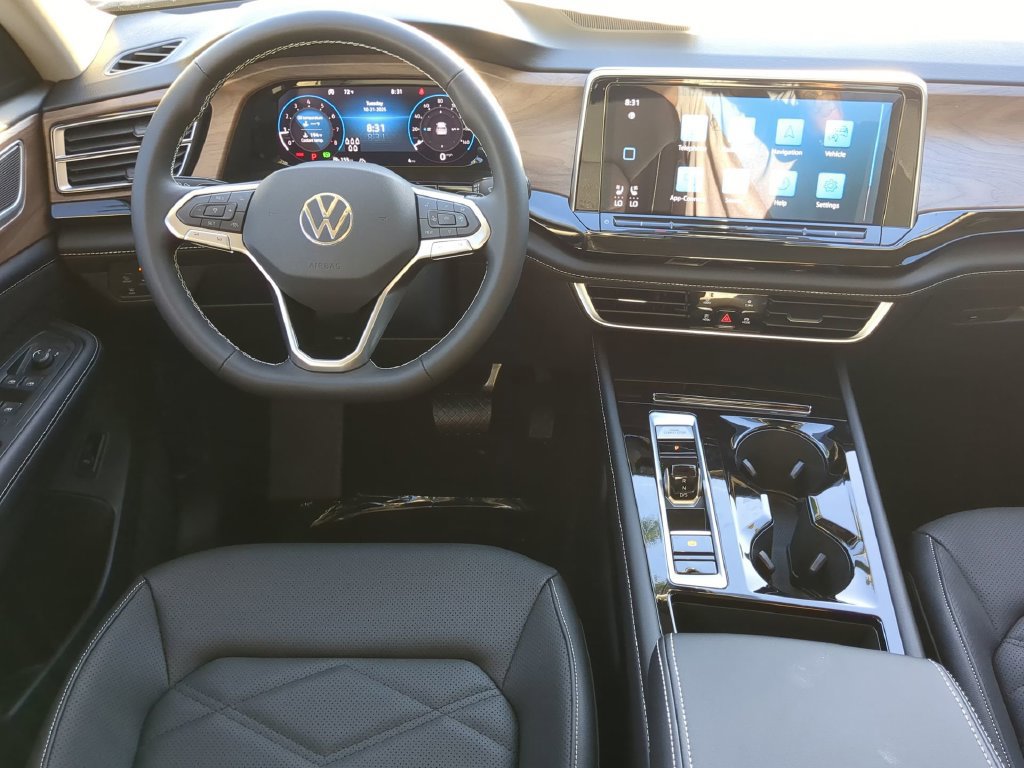 New 2026 Volkswagen Atlas SE FWD image 15