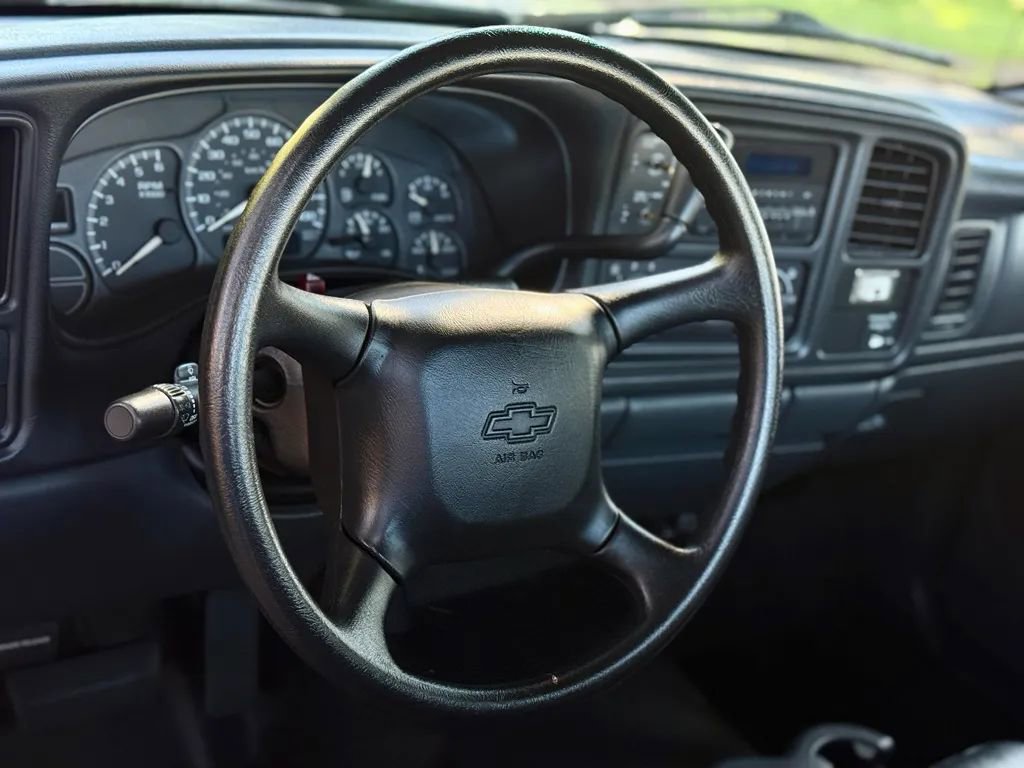 Used 2002 Chevrolet Silverado 1500 2WD Regular Cab image 14