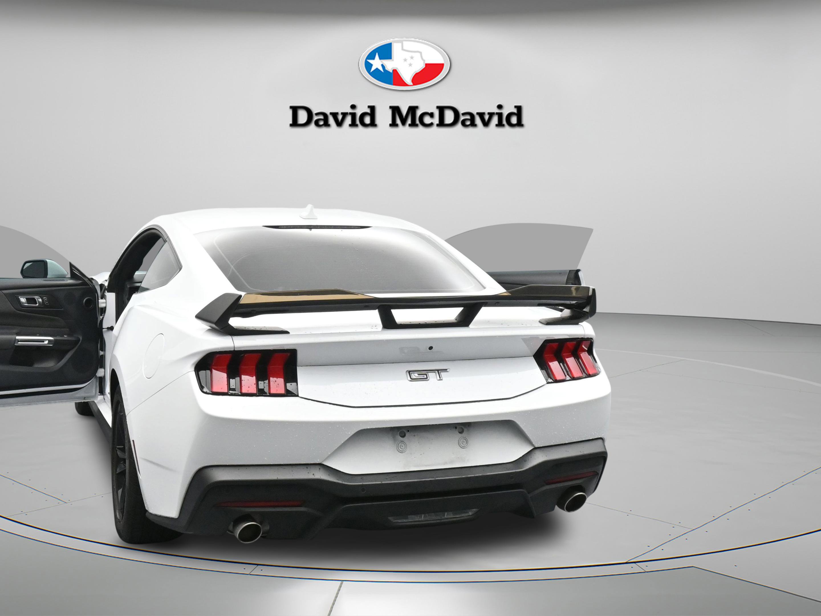 Used 2025 Ford Mustang GT RWD image 42