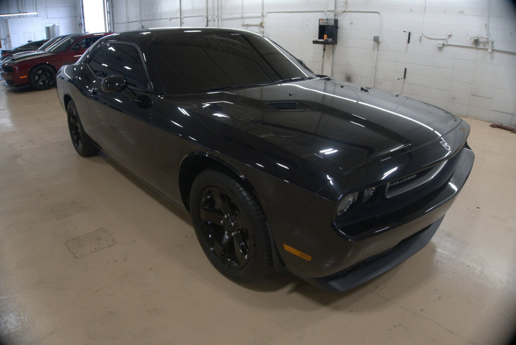 Used 2009 Dodge Challenger R/T RWD image 7