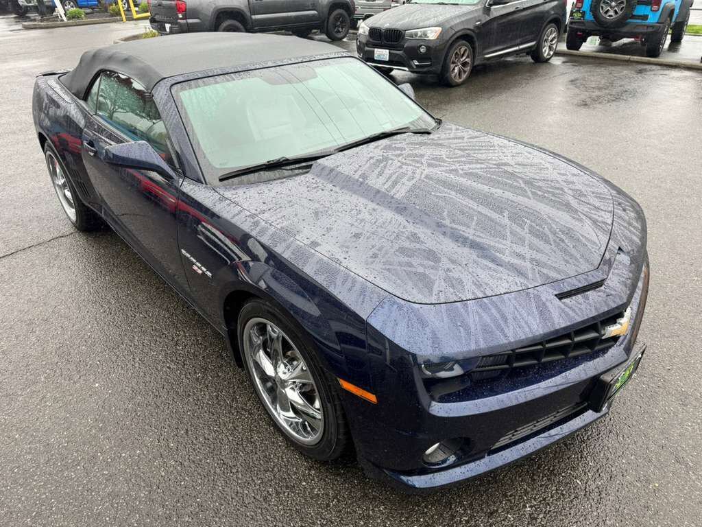 Used 2011 Chevrolet Camaro SS w/ RS Package RWD image 5