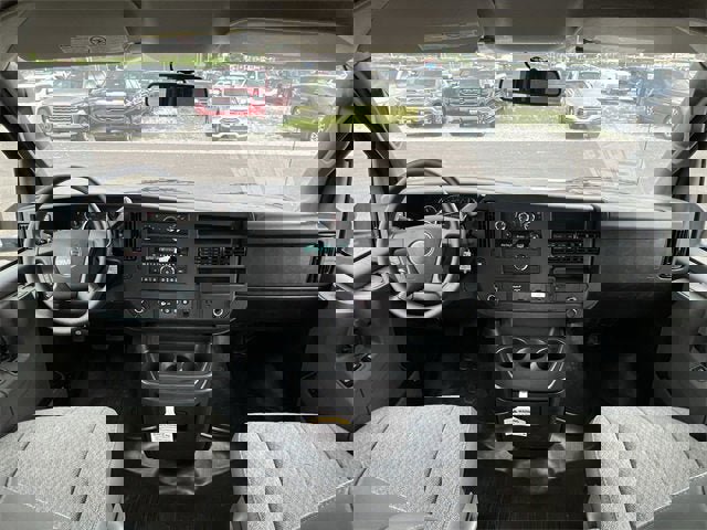 New 2025 GMC Savana 3500 w/ Power Convenience Package image 18