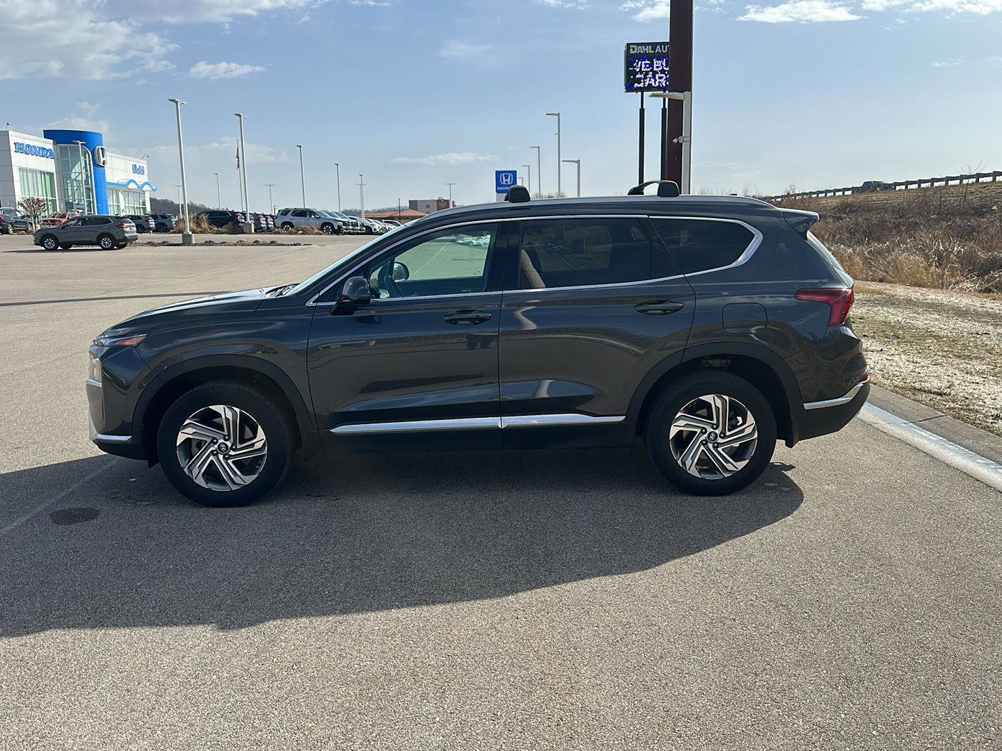 Used 2022 Hyundai Santa Fe SEL image 7