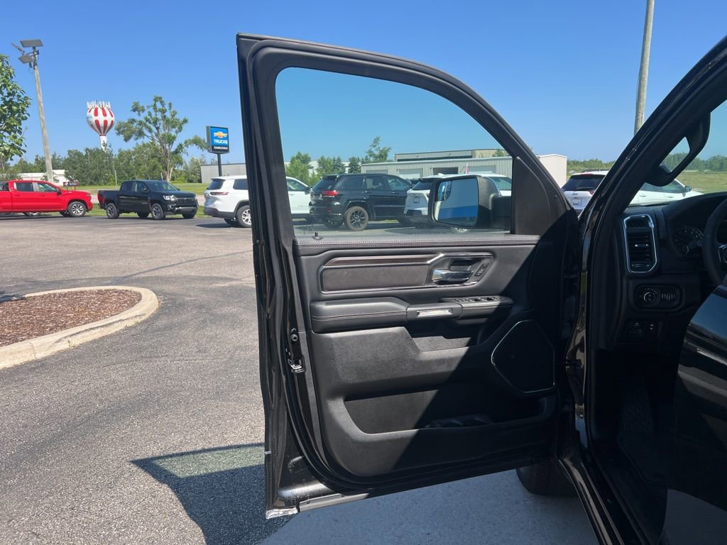 New 2025 RAM 1500 Laramie image 10