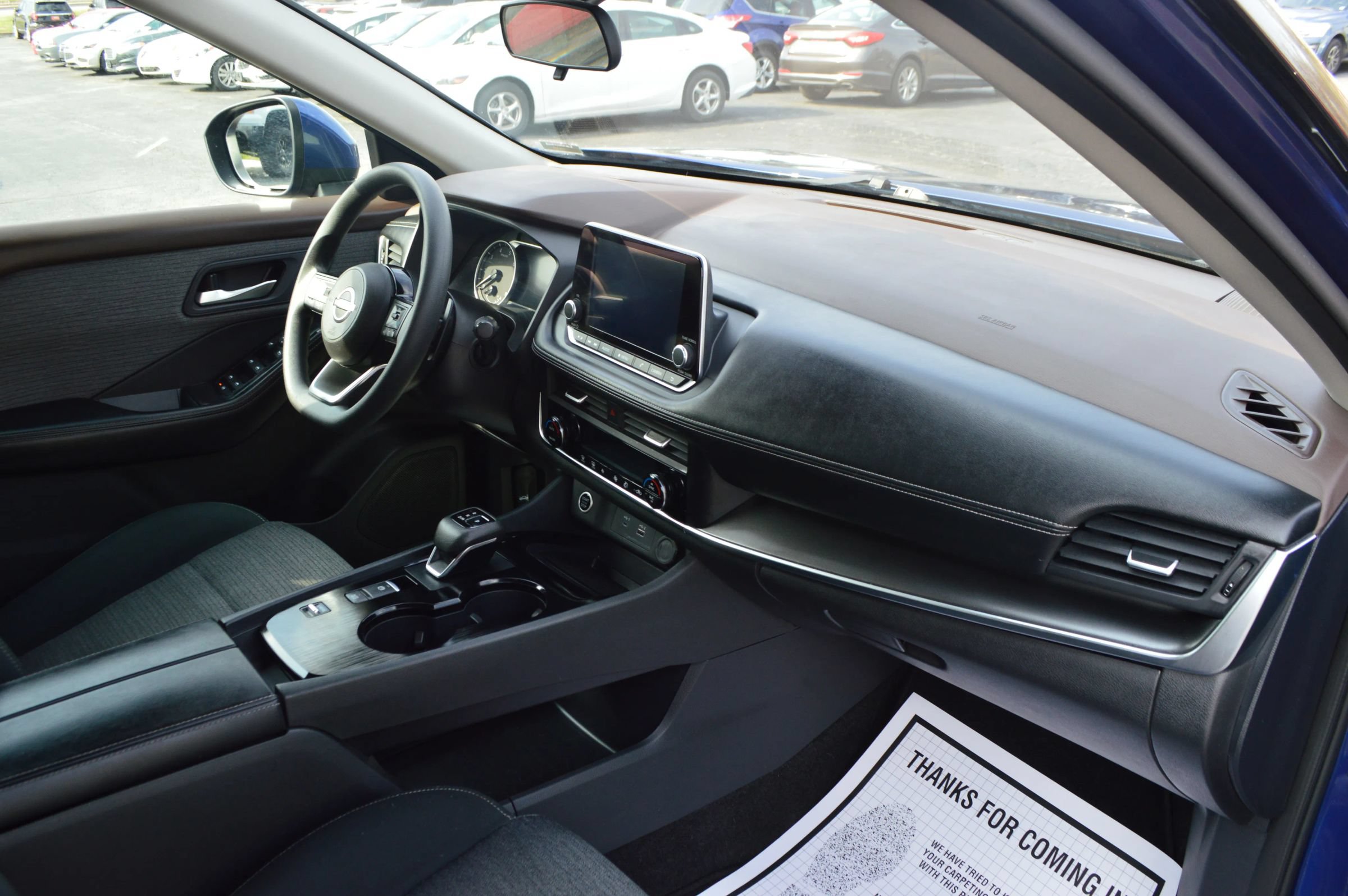 Used 2023 Nissan Rogue SV FWD image 23