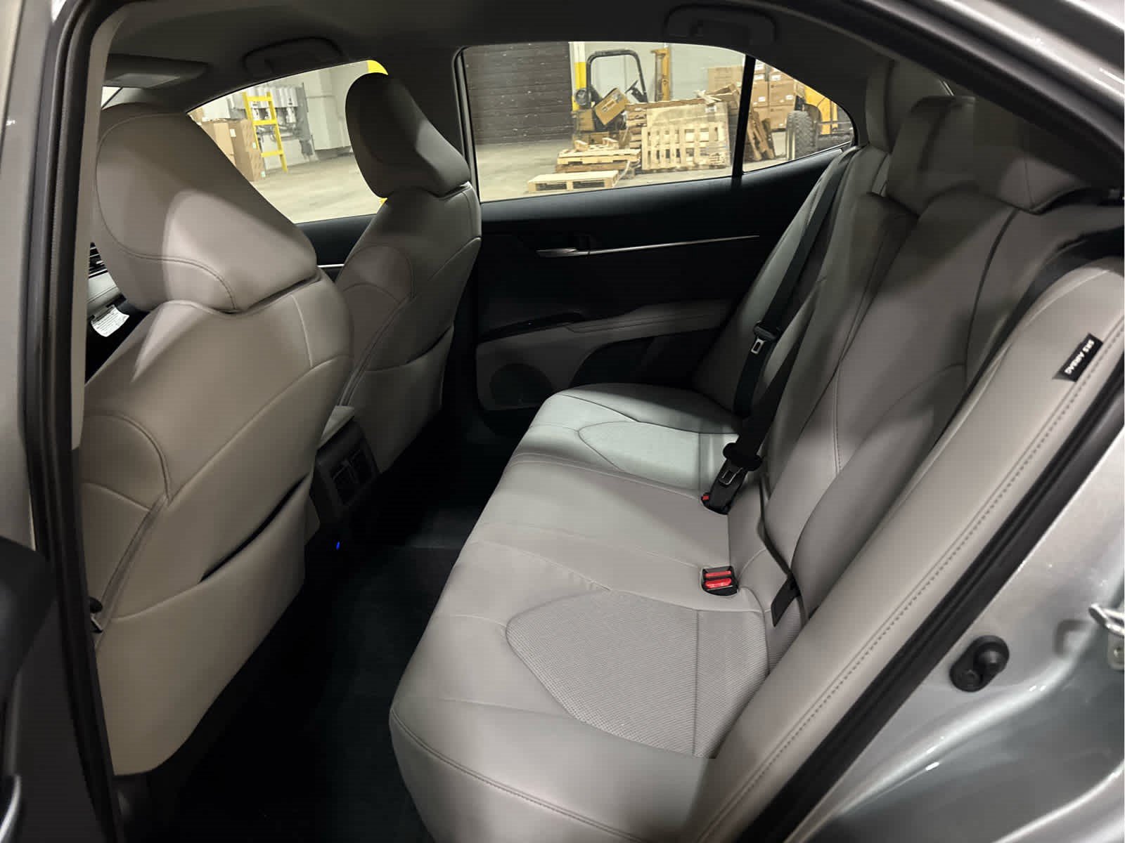 Certified 2023 Toyota Camry XLE w/ Cold Weather Package AWD/4WD image 8