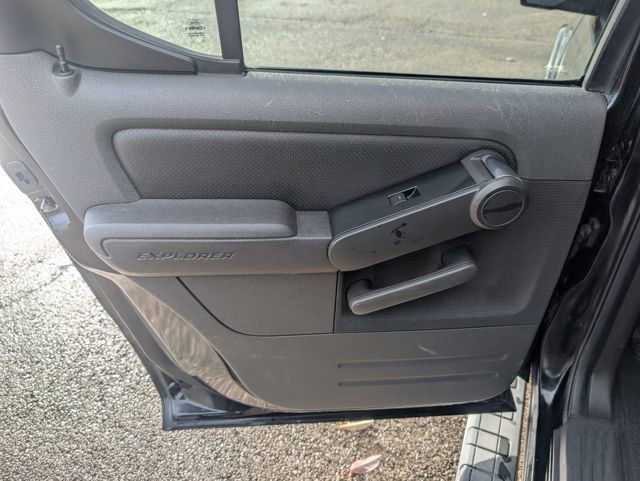 Used 2010 Ford Explorer Sport Trac Limited image 17