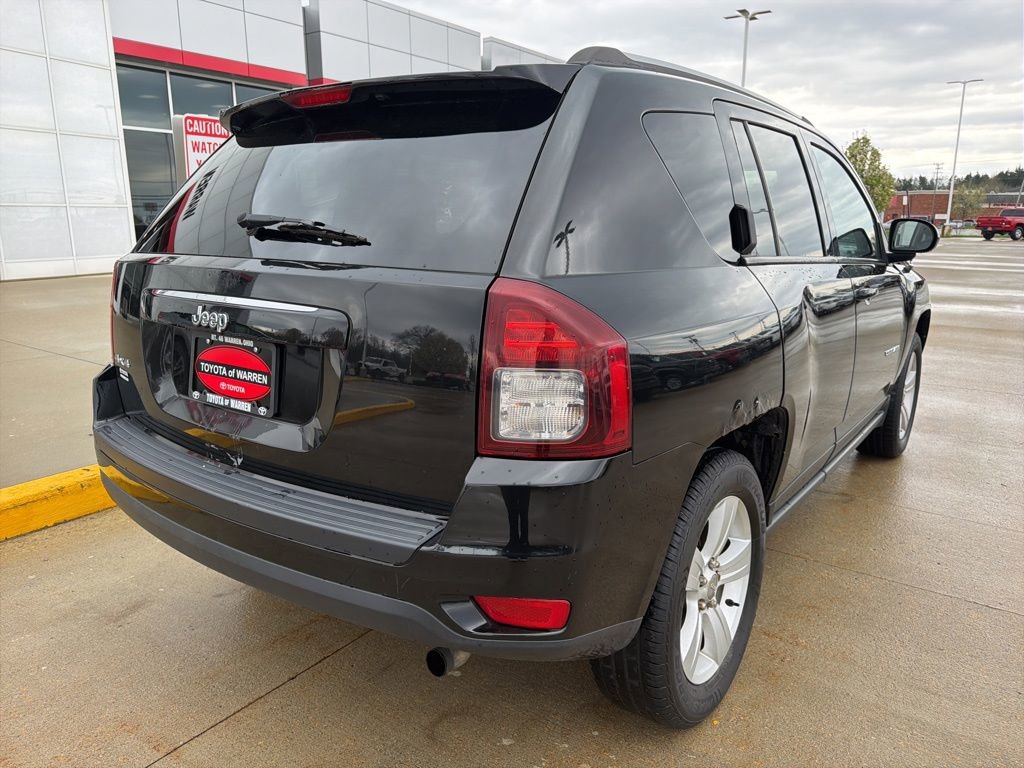 Used 2016 Jeep Compass Sport w/ Power Value Group image 4