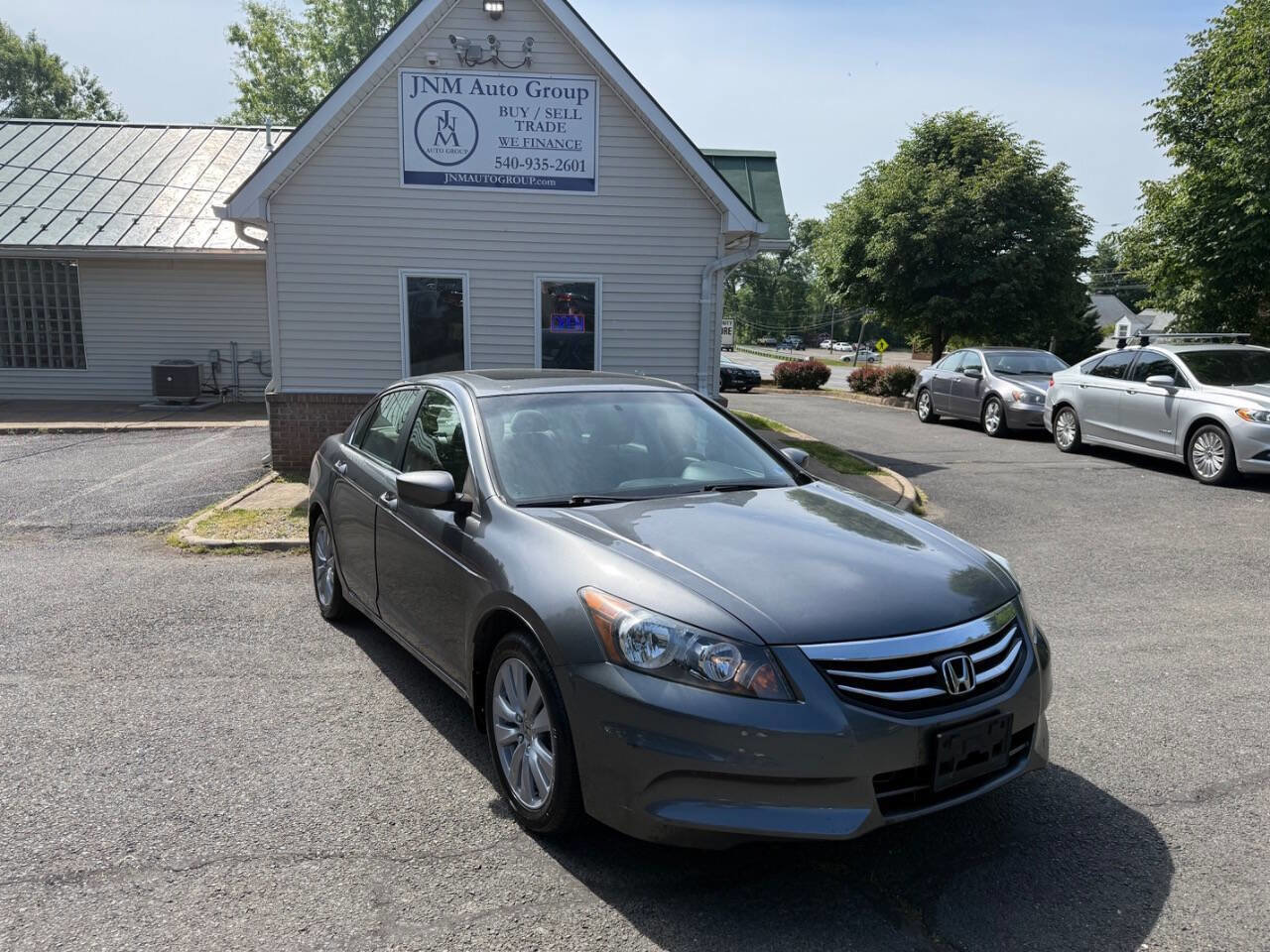 Used 2011 Honda Accord EX image 1