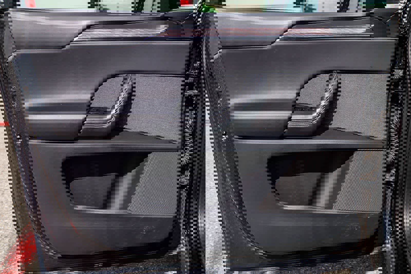 Used 2024 Tesla Model X image 20