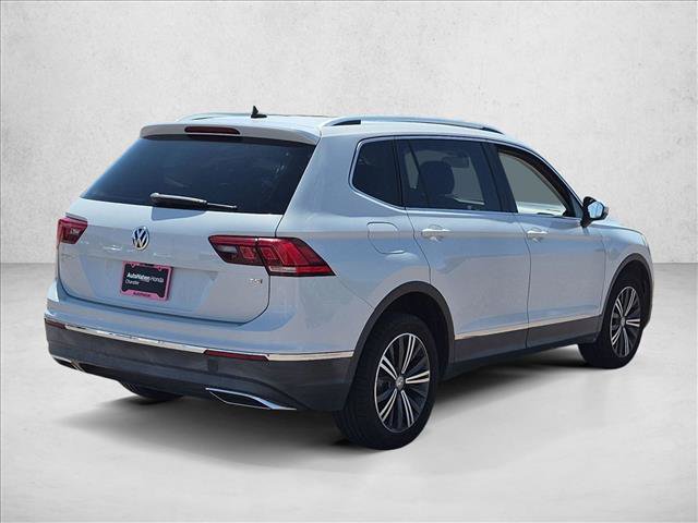 Used 2018 Volkswagen Tiguan SEL FWD image 5