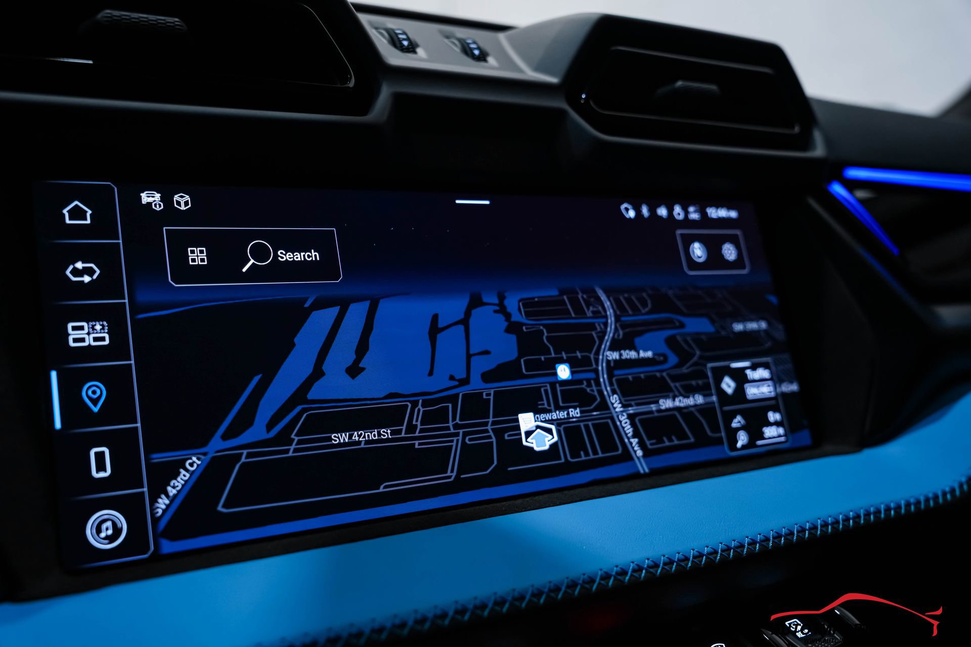 Used 2025 Lamborghini Urus SE image 80