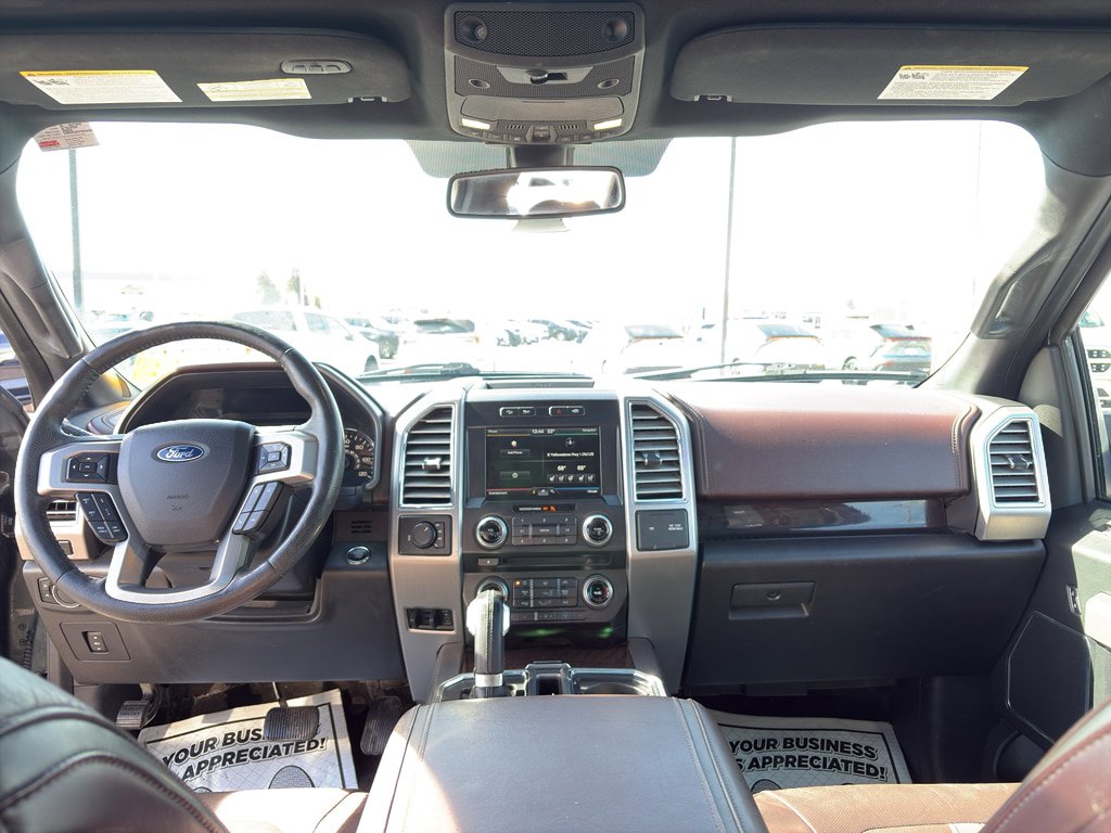 Used 2015 Ford F150 Platinum w/ Equipment Group 701A Luxury image 22
