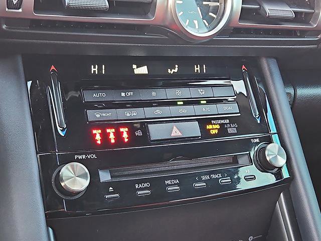 Used 2021 Lexus IS 300 w/ Comfort Package image 19