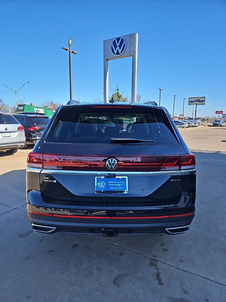 New 2026 Volkswagen Atlas SE image 6